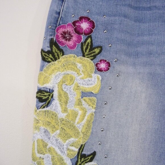 WILLIAM RAST SUMMER DANCE ANKLE SKINNY JEANS - Picture 4 of 11